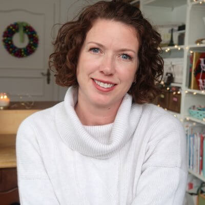 Cara, subscription box business owner, sharing testimonial for Moira Fuller, Business Strategist